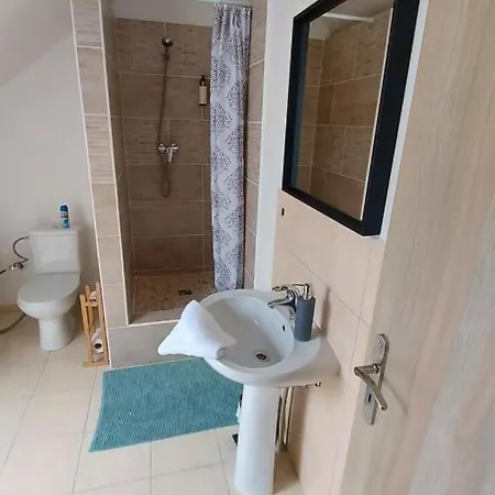 Appartement Pre 5 Osôb, 2 Spálne, Podlavice 24h Self Checkin