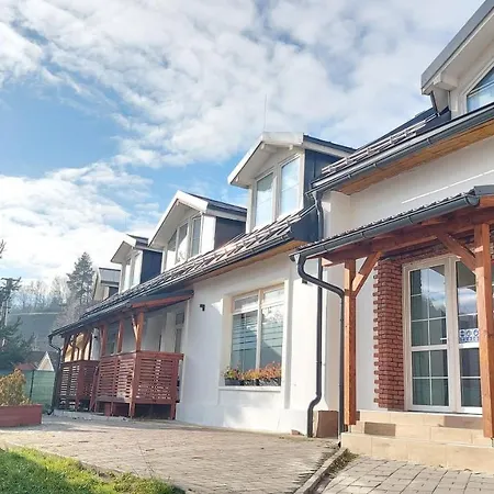 Apartment Pre 5 Osob, 2 Spalne, Podlavice 24h Self Checkin Banska Bystrica